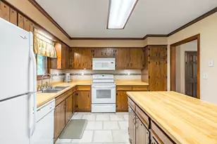 802 Jefferson St, Merrill, WI 54452 - Photo 13
