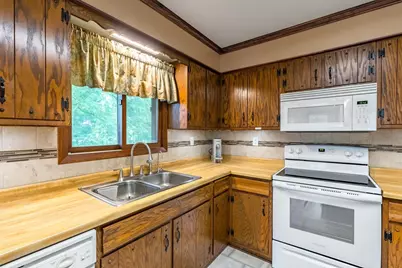 802 Jefferson Street, Merrill, WI 54452 - Photo 17