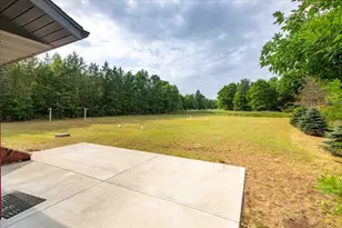 924 County Rd C, Hancock, WI 54943 - Photo 11