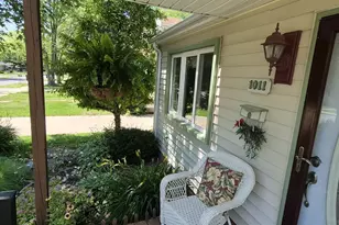1011 W Park St, Marshfield, WI 54449 - Photo 5