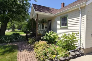 1011 W Park St, Marshfield, WI 54449 - Photo 3