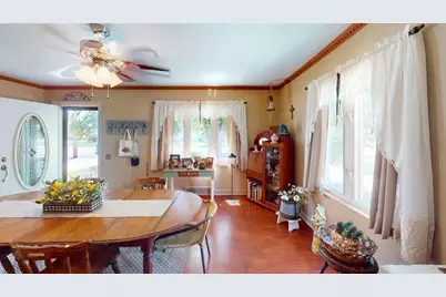 1011 W Park Street, Marshfield, WI 54449 - Photo 9