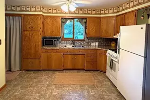 714 W Randolph St, Wausau, WI 54401 - Photo 3