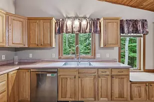 3475 Oakhill Ln, Eagle River, WI 54521 - Photo 9