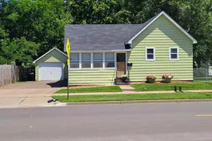 1917 3rd St, Eau Claire, WI 54703 - Photo 21