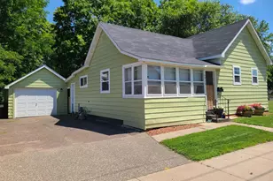 1917 3rd St, Eau Claire, WI 54703 - Photo 1