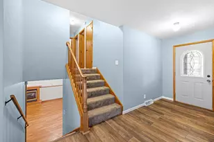 2015 Circle Dr, Kronenwetter, WI 54455 - Photo 9