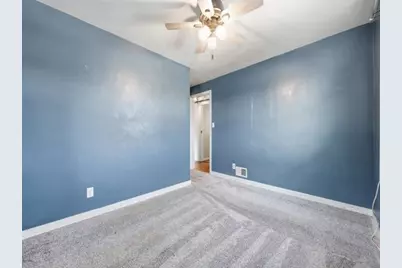 419 W McMillan Street, Marshfield, WI 54449 - Photo 17
