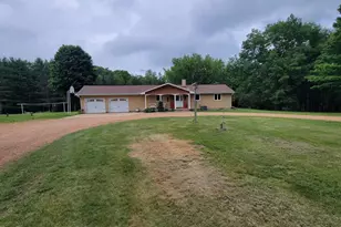 W6824 Red River Rd, Phlox, WI 54409 - Photo 43