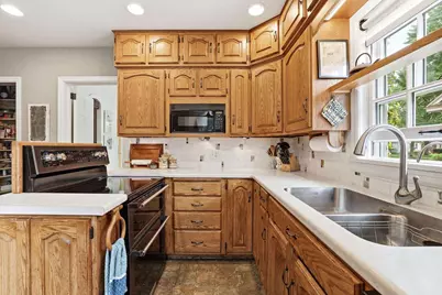 1108 Lindbergh Avenue, Stevens Point, WI 54481 - Photo 29