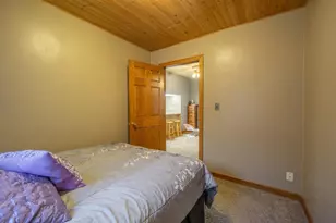 805 N 8th Ave, Wausau, WI 54401 - Photo 15