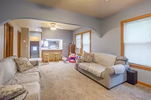 805 N 8th Ave, Wausau, WI 54401 - Photo 11