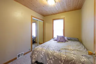 805 N 8th Avenue, Wausau, WI 54401 - Photo 13
