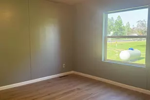 N8910 Elm St, Gilman, WI 54433 - Photo 17