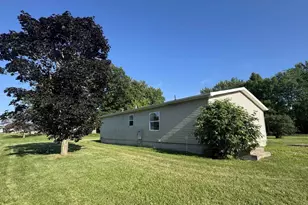 N8910 Elm St, Gilman, WI 54433 - Photo 5