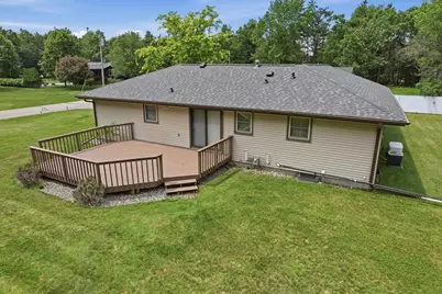 5321 Wyatt Avenue, Wisconsin Rapids, WI 54494 - Photo 13