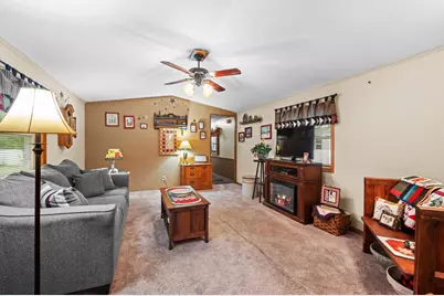 3641 Haga Drive, Plover, WI 54467 - Photo 5
