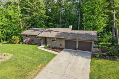 520 Brentwood Drive, Wisconsin Rapids, WI 54494 - Photo 3