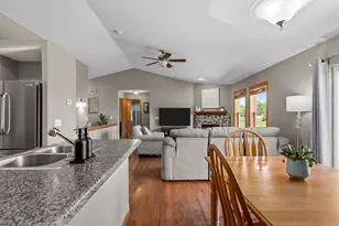 3120 Darlington Pl, Plover, WI 54467 - Photo 9