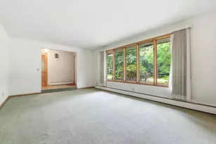719 Sunset Ave, Stevens Point, WI 54481 - Photo 9