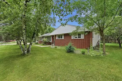 719 Sunset Avenue, Stevens Point, WI 54481 - Photo 3
