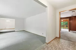 719 Sunset Ave, Stevens Point, WI 54481 - Photo 7