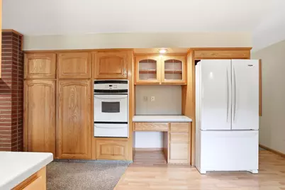 719 Sunset Avenue, Stevens Point, WI 54481 - Photo 21