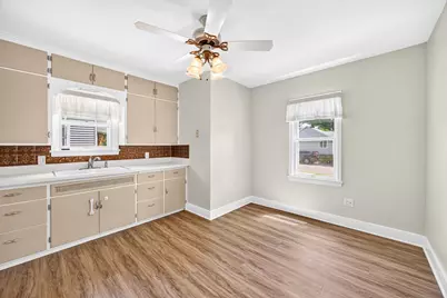 2256 Fourth Avenue, Stevens Point, WI 54481 - Photo 7