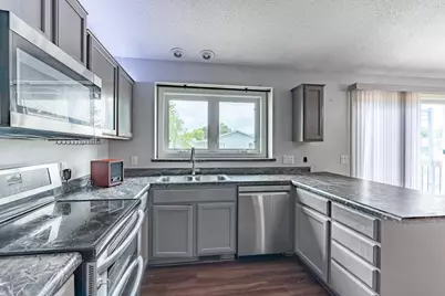 2104 Meadow Drive, Kronenwetter, WI 54455 - Photo 17