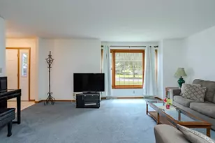 413 S Emerald Dr, Wausau, WI 54401 - Photo 9