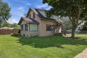 321 10th St S, Wisconsin Rapids, WI 54494 - Photo 3