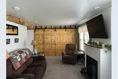 226 N 6th Avenue, Wausau, WI 54401 - Photo 5