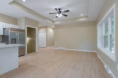 2808 Barclay Way, Weston, WI 54476 - Photo 7