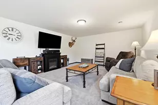 2375 Chesterfield Dr, Kronenwetter, WI 54455 - Photo 35