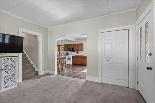 315 Robbins St, , WI 54165 - Photo 7