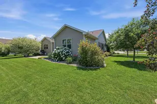 1429 Plains Ave, Neenah, WI 54956 - Photo 35