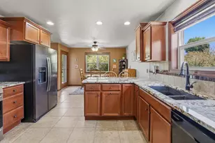 1429 Plains Ave, Neenah, WI 54956 - Photo 13