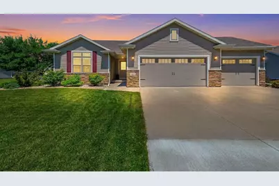 1429 Plains Avenue, Neenah, WI 54956 - Photo 1