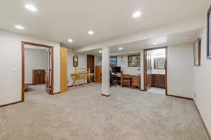 1429 Plains Ave, Neenah, WI 54956 - Photo 31