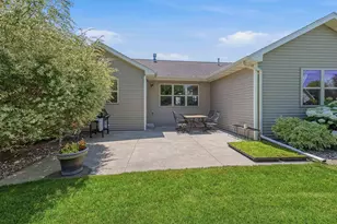 1429 Plains Ave, Neenah, WI 54956 - Photo 5