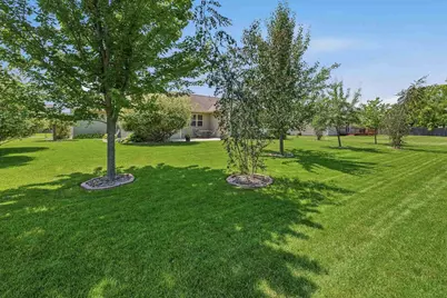 1429 Plains Avenue, Neenah, WI 54956 - Photo 37