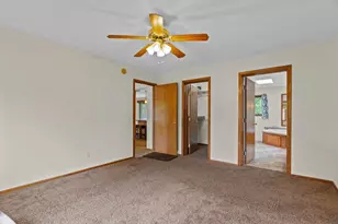 1407 S Washington Ave, Marshfield, WI 54449 - Photo 17