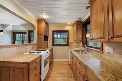 1018 Golf Club Road, Wausau, WI 54403 - Photo 9
