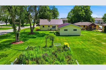 1500 S Locust Avenue, Marshfield, WI 54449 - Photo 33
