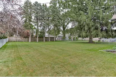 2619 Oakwood Boulevard, Wausau, WI 54403 - Photo 5