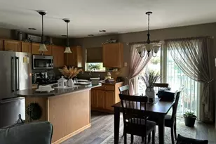 2020 Paintbrush Dr, Kronenwetter, WI 54455 - Photo 3