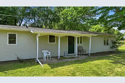 11555 Eisenhower Drive, Chili, WI 54420 - Photo 9