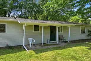 11555 Eisenhower Dr, Chili, WI 54420 - Photo 9