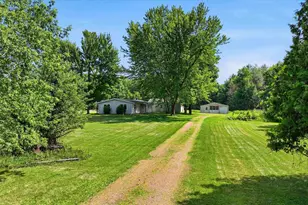 11555 Eisenhower Dr, Chili, WI 54420 - Photo 3