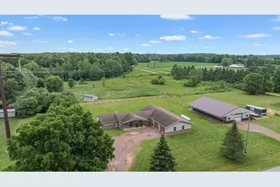 9588 S Washington Avenue, Marshfield, WI 54449 - Photo 1